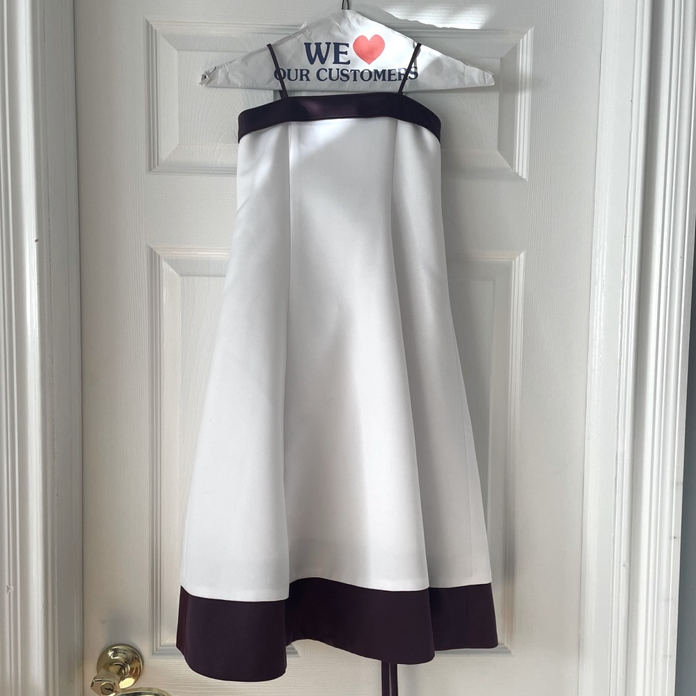 Flower girl dress size 4 White and purple